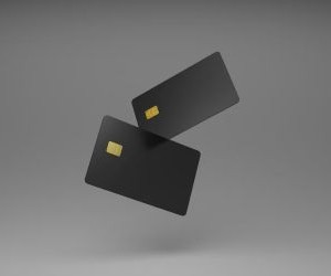 Commodities such as gold, oil, agricultural products and industrial metals offer opportunities to diversify your portfolio and hedge against inflation, but they are also high-risk assets due to price volatility, geopolitical tensions and supply-demand shocks; the key is to invest with a clear strategy, an understanding of the underlying market drivers, and only with capital that does not compromise your financial stability.